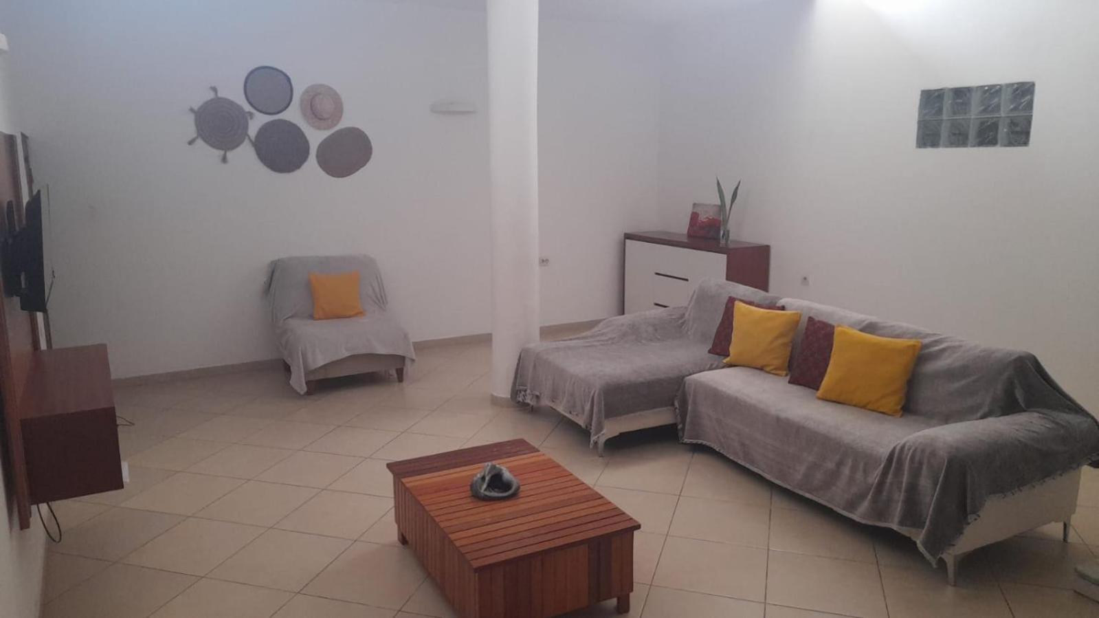Stay At Kety'S Praia Bagian luar foto
